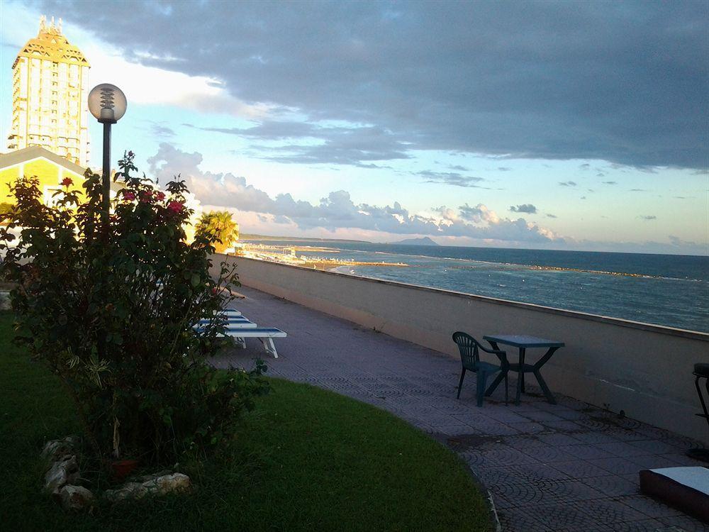 Marocca Hotel เน็ตตูโน ภายนอก รูปภาพ